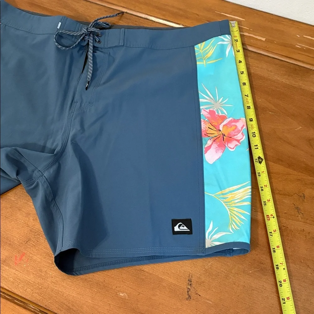 Quiksilver NWOT Siefailk Arch Men's Board Shorts Size 40
